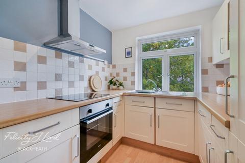undefined, Lansdowne Lane, London