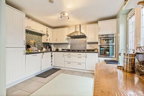4 bedroom townhouse for sale, Empingham Drive, Leicester LE7