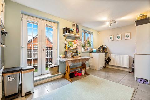 4 bedroom townhouse for sale, Empingham Drive, Leicester LE7