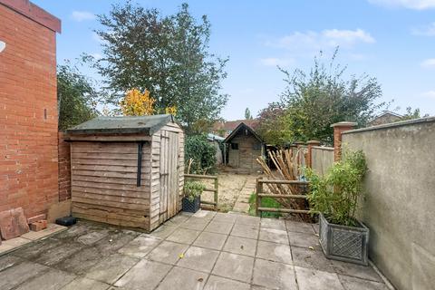 undefined, Fairfield Gardens, Glastonbury