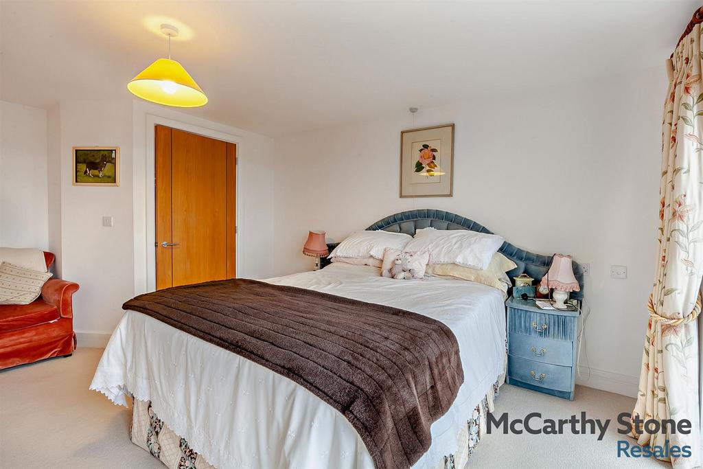 8666943-interior03-800.jpg