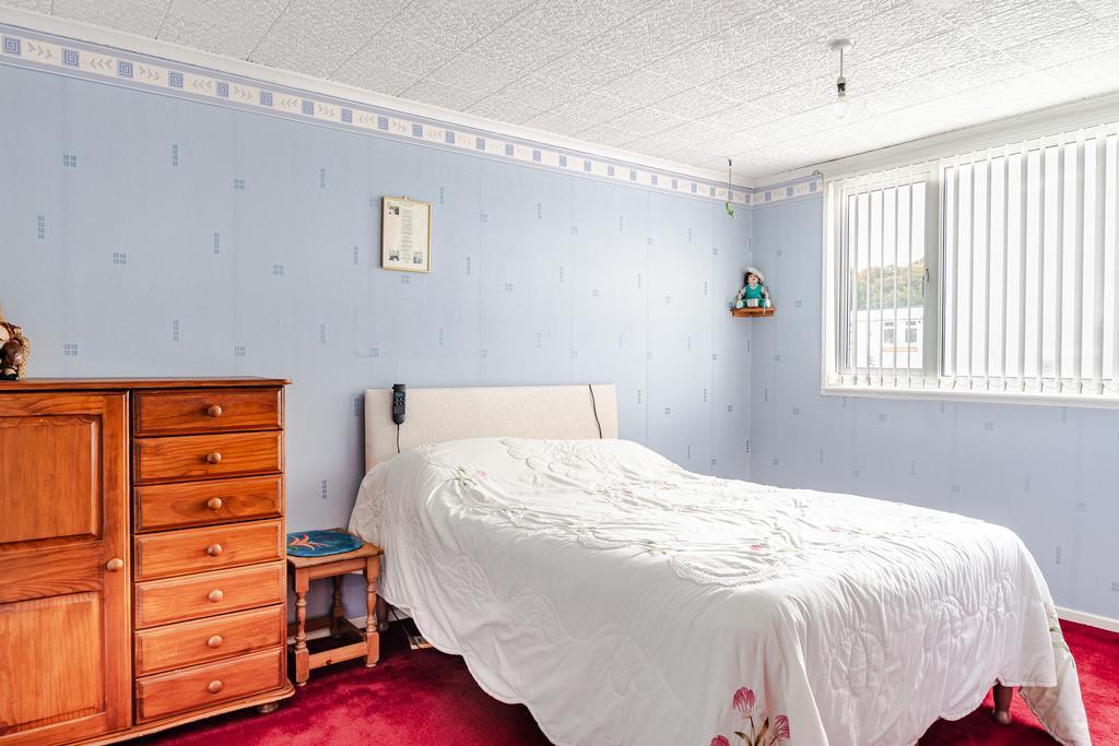 Bedroom1a