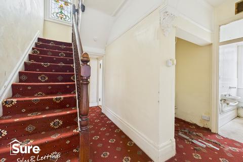 4 bedroom detached house for sale, Alexandra Road, Hemel Hempstead, Hertfordshire, HP2