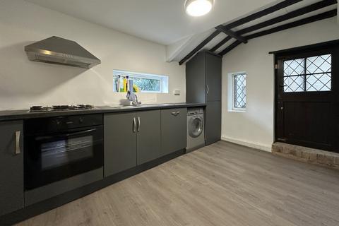 4 bedroom house for sale, Dover Road, Guston, CT15