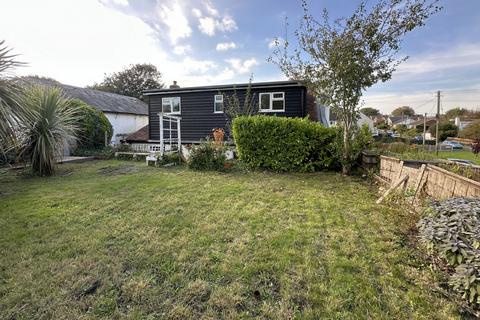 4 bedroom house for sale, Dover Road, Guston, CT15