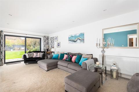 5 bedroom detached house for sale, High Street, Great Barford, Bedfordshire, MK44