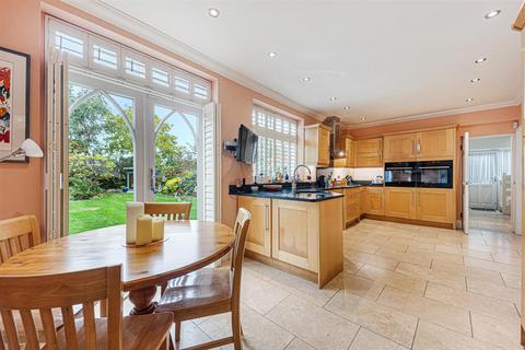 5 bedroom detached house for sale, Norris Road, Sale