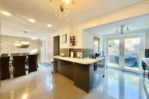4 bedroom detached house for sale, Star & Garter Road, Stoke-On-Trent, ST3