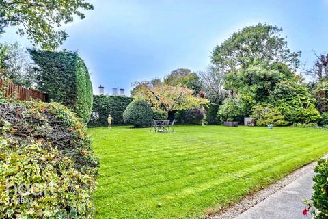 1 bedroom flat for sale, Erith Road, Torquay