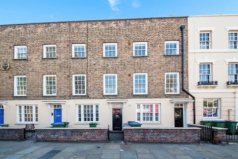 31 32 King William Walk, Greenwich, London, SE10