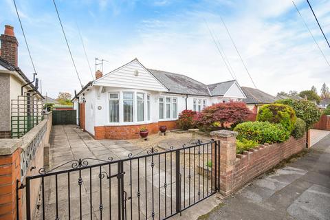 2 bedroom semi-detached bungalow for sale, Heol Stradling, Cardiff