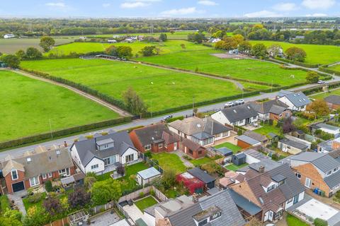 undefined, New Lane, Croft, WA3