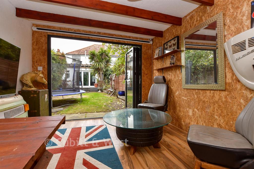 Garden Room