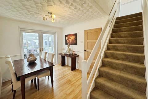 5 Falcon Drive, Neath, SA11 3SG