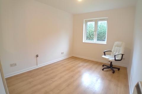 undefined, 1 Heton Gardens, London, NW4