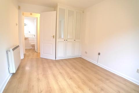 undefined, 1 Heton Gardens, London, NW4