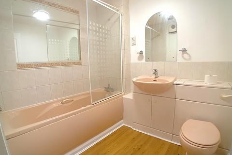 undefined, 1 Heton Gardens, London, NW4