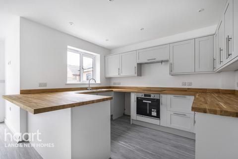 undefined, Lutterworth LE17