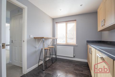 3 bedroom semi-detached house to rent, Cringleford, Norwich NR4