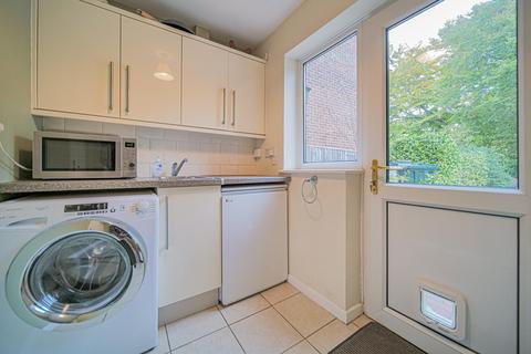 28 Highfield Close, Semington, Trowbridge, BA14 6JZ