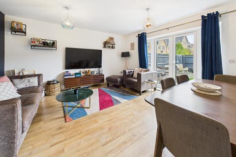 3 bedroom semi-detached house for sale, Frances Mews Nash Mills Wharf, Hemel Hempstead, HP3