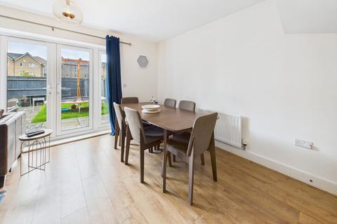 3 bedroom semi-detached house for sale, Frances Mews Nash Mills Wharf, Hemel Hempstead, HP3