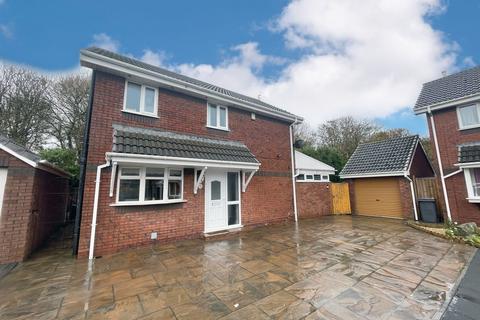 3 bedroom detached house for sale, Rowntree Avenue, Fleetwood FY7