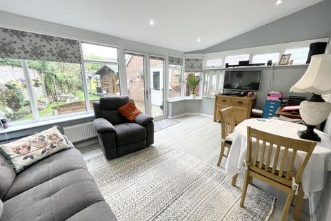 3 bedroom detached house for sale, Rowntree Avenue, Fleetwood FY7