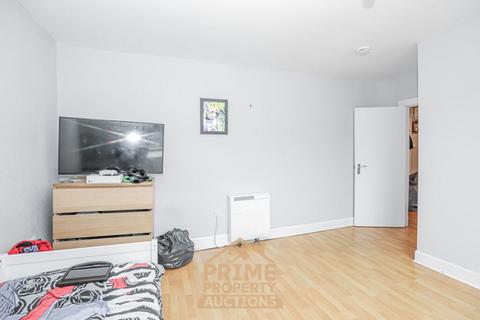undefined, St James Street, Paisley PA3