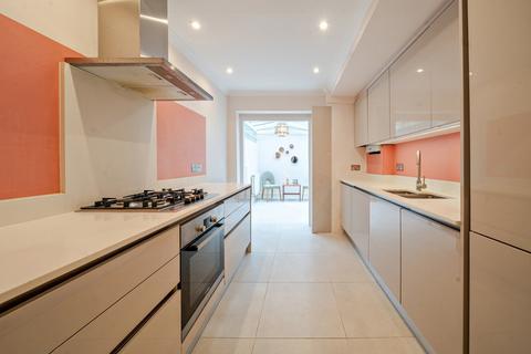 undefined, Ingelow Road, London, SW8