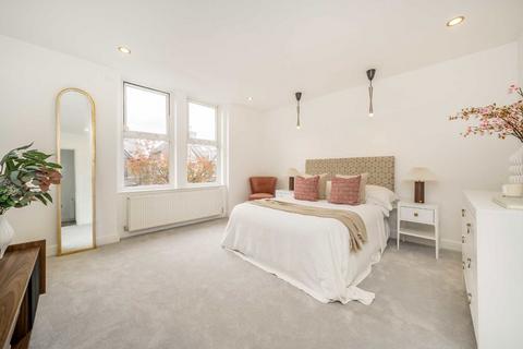 undefined, Hastings Road, London W13