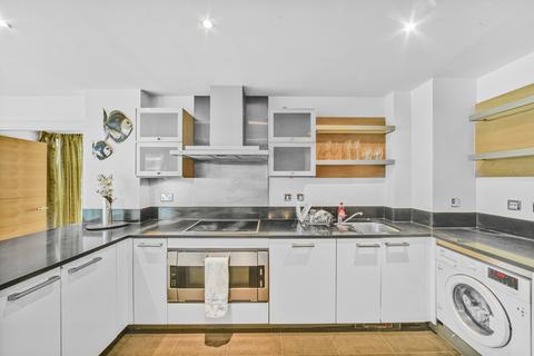 3 bedroom apartment for sale, Lensbury Avenue, Fulham, SW6