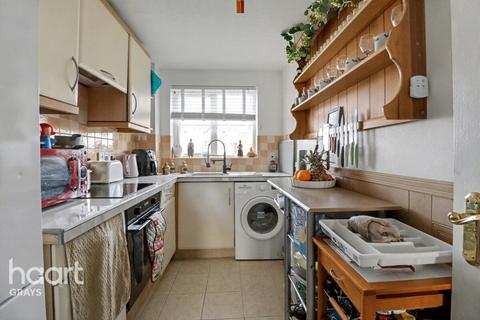 2 bedroom flat for sale, Dunlop Road, Tilbury