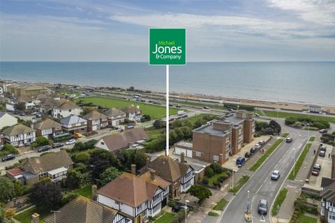 undefined, George V Avenue, Worthing, West Sussex, BN11
