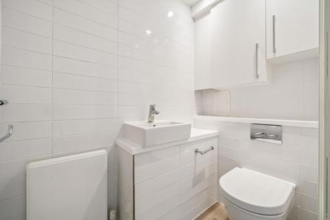 2 bedroom flat to rent, Frys Court, Greenwich, London, SE10