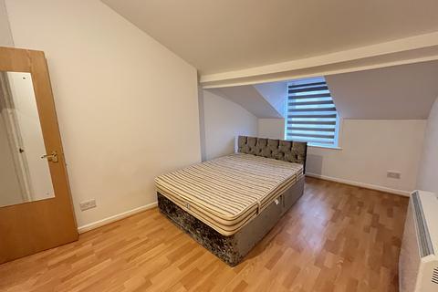 1 bedroom flat to rent, Albert Road, Bournemouth,