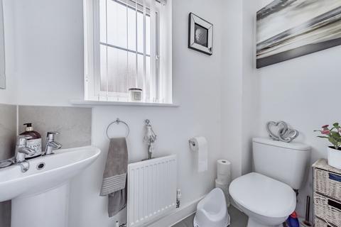 3 bedroom end of terrace house for sale, Yeomans Lane, Blackwater, Camberley