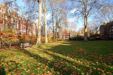 1 bedroom flat for sale, Bramham Gardens, Earls Court, London, SW5