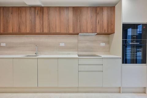 3 bedroom flat to rent, Shepherds Bush Road, Shepherd's Bush, W6