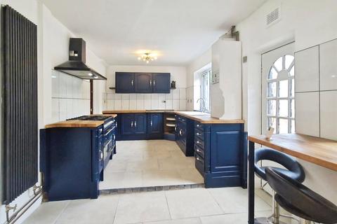 undefined, Springside Grove, Manchester M28