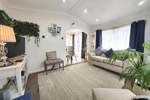 2 bedroom park home for sale, Ascot Park, Blythewood Lane, Ascot