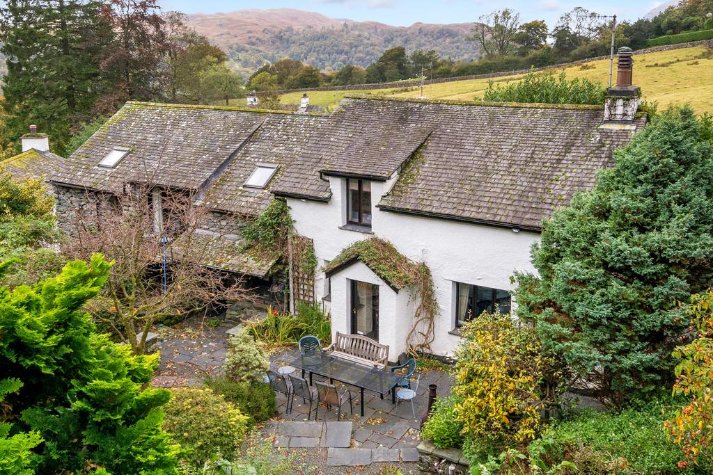 Seathwaite Cottage, Garden and Views