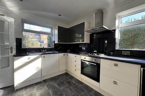 3 bedroom semi-detached house for sale, Dalton Green Lane, Huddersfield HD5