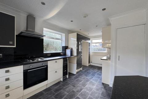 3 bedroom semi-detached house for sale, Dalton Green Lane, Huddersfield HD5
