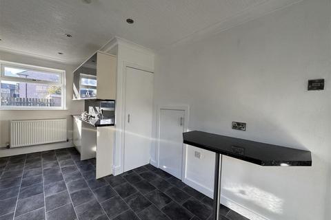 3 bedroom semi-detached house for sale, Dalton Green Lane, Huddersfield HD5
