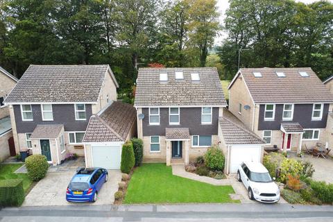 4 bedroom detached house for sale, Mill Gate, Harrogate