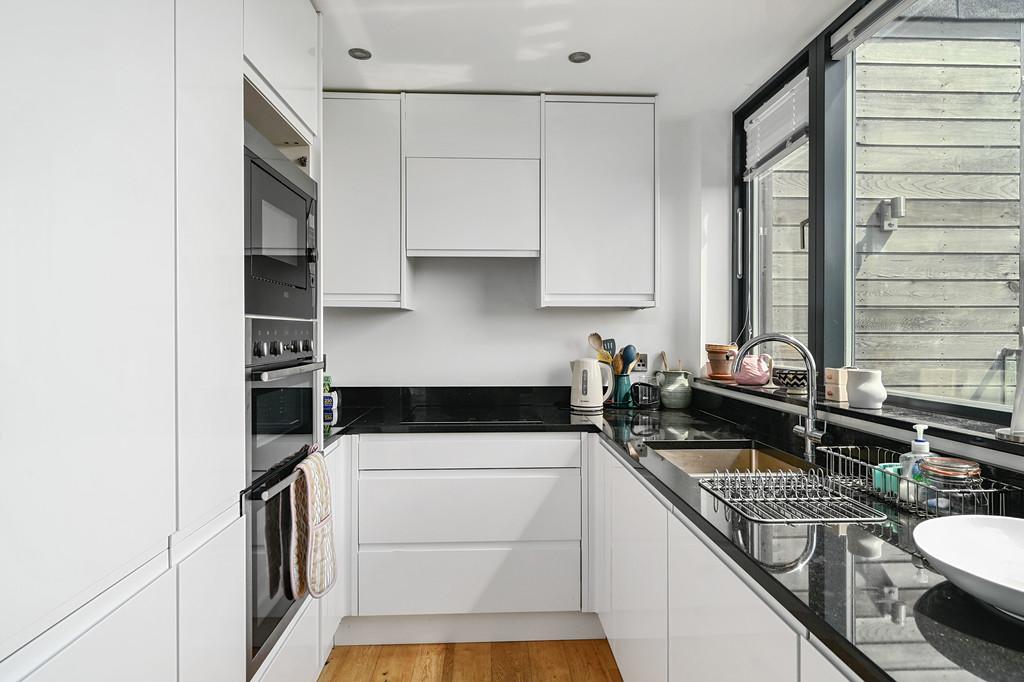 Whispering reeds (12)