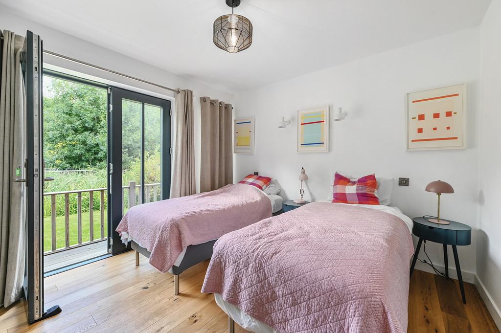 Whispering reeds (4)