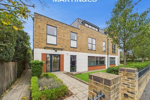 undefined, High Street, Egham TW20