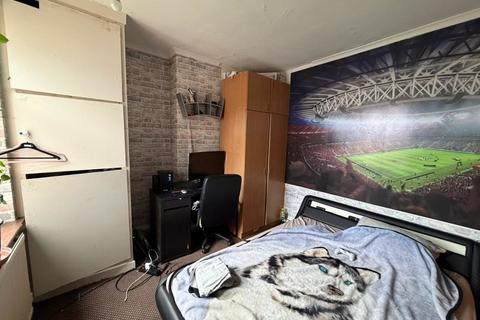 3 bedroom end of terrace house for sale, Bonchurch Street, Woodgate, LE3